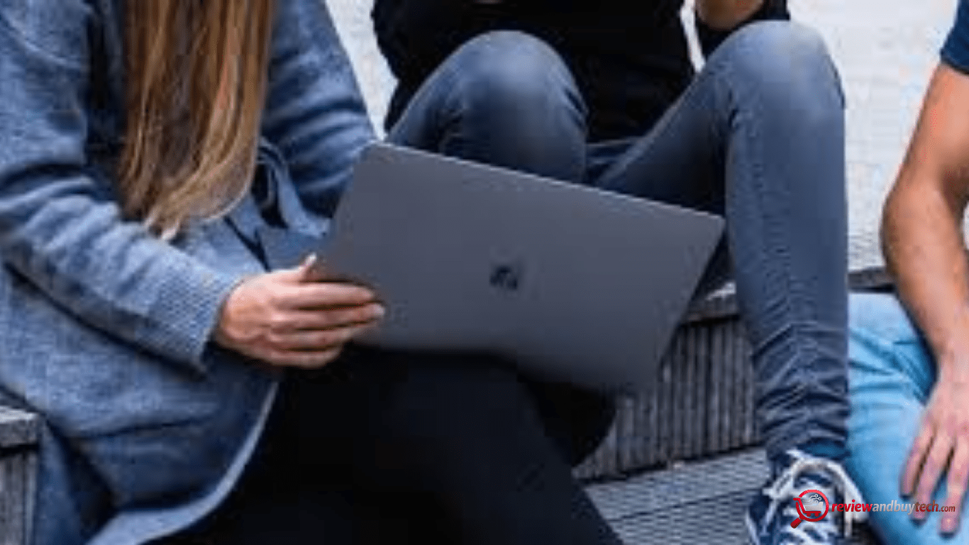 Best MacBook For College